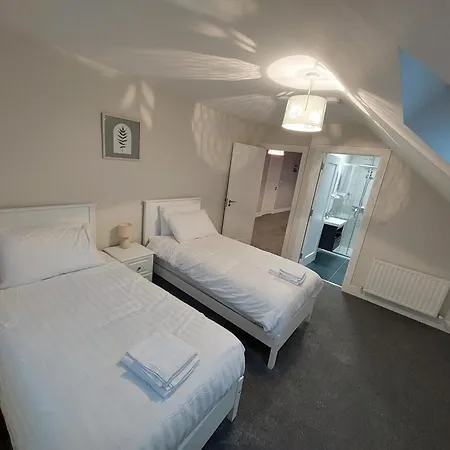 بيت للعطل Croi An Locha Valley