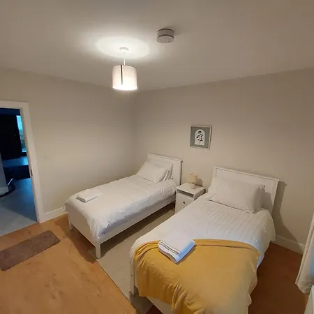 بيت للعطل Croi An Locha Valley