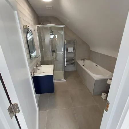 بيت للعطل Croi An Locha Valley